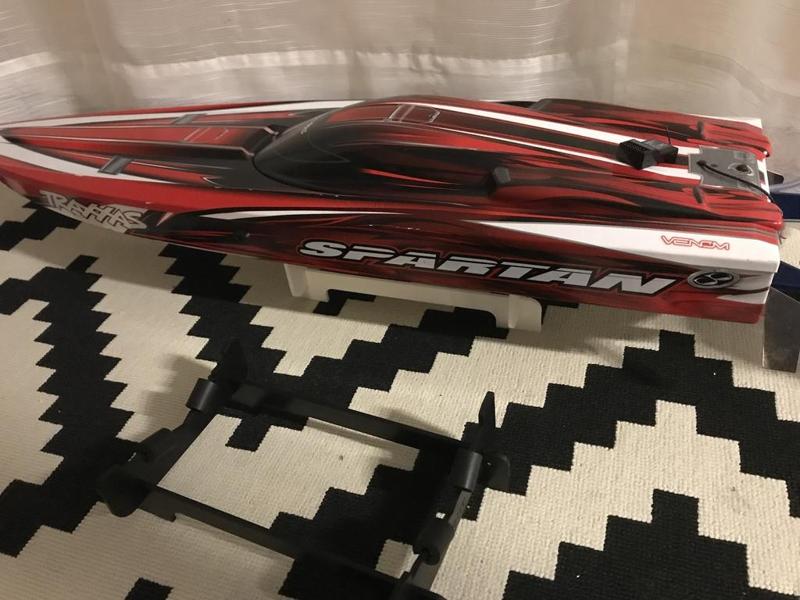 Generic R/C Boat Stand - for large boats --  Traxxas Spartan clone