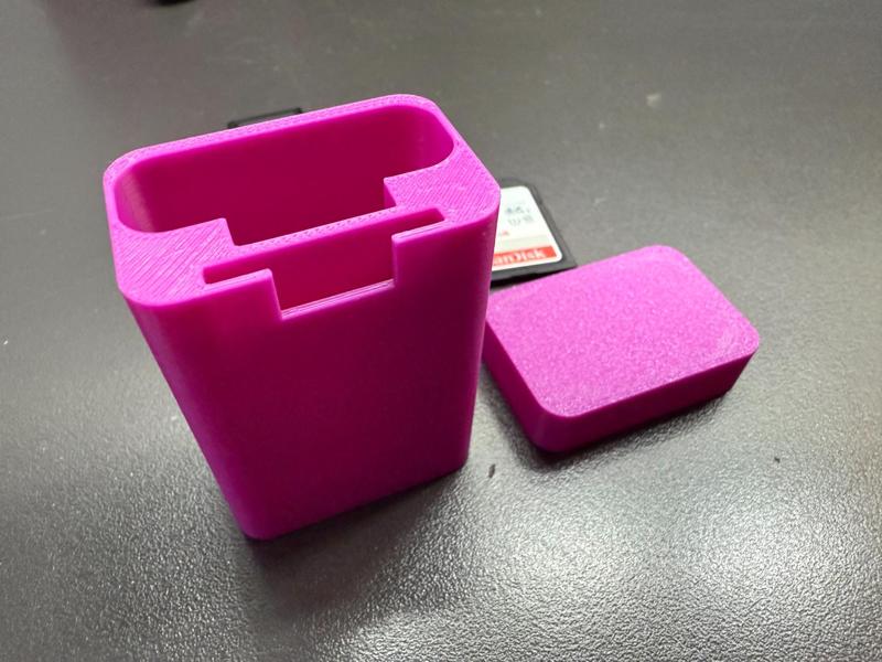 Leica M9 Battery Case