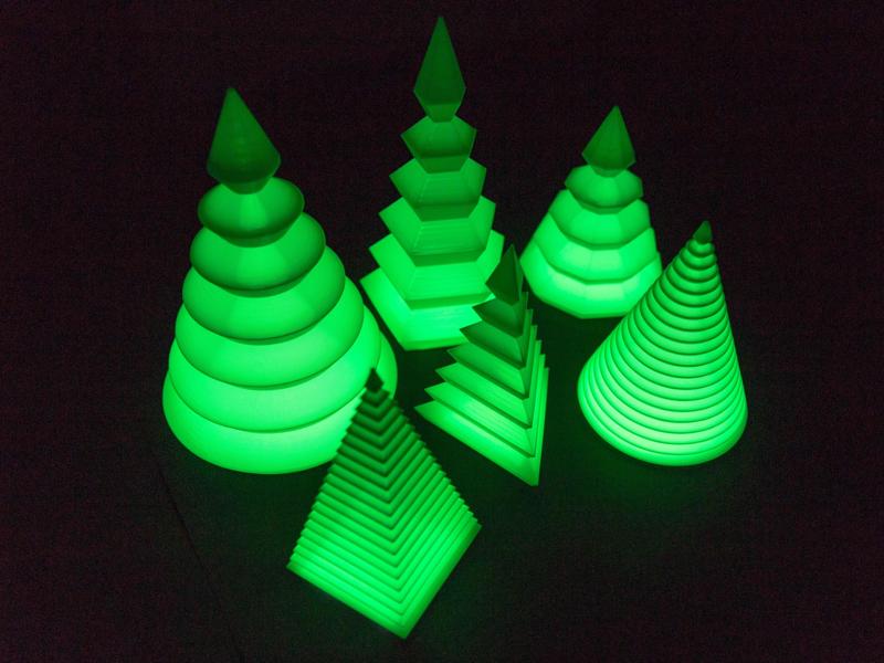 Customizable Christmas Tree