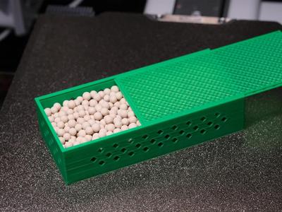 Desiccant Box Compatible with Filament Spools Featuring Print Bearings