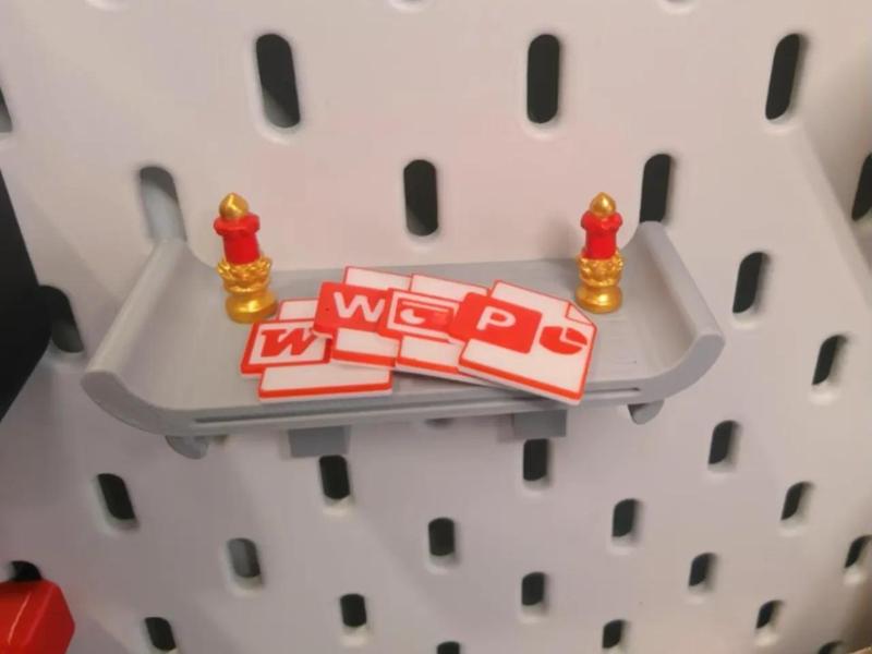 Year-End Tribute for Ox and Horse