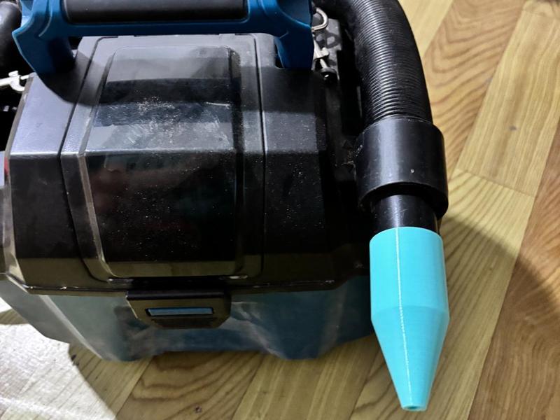 Lithium battery vacuum cleaner connector