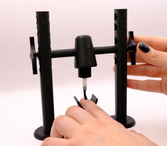 CT275 Nail Polish Application Station