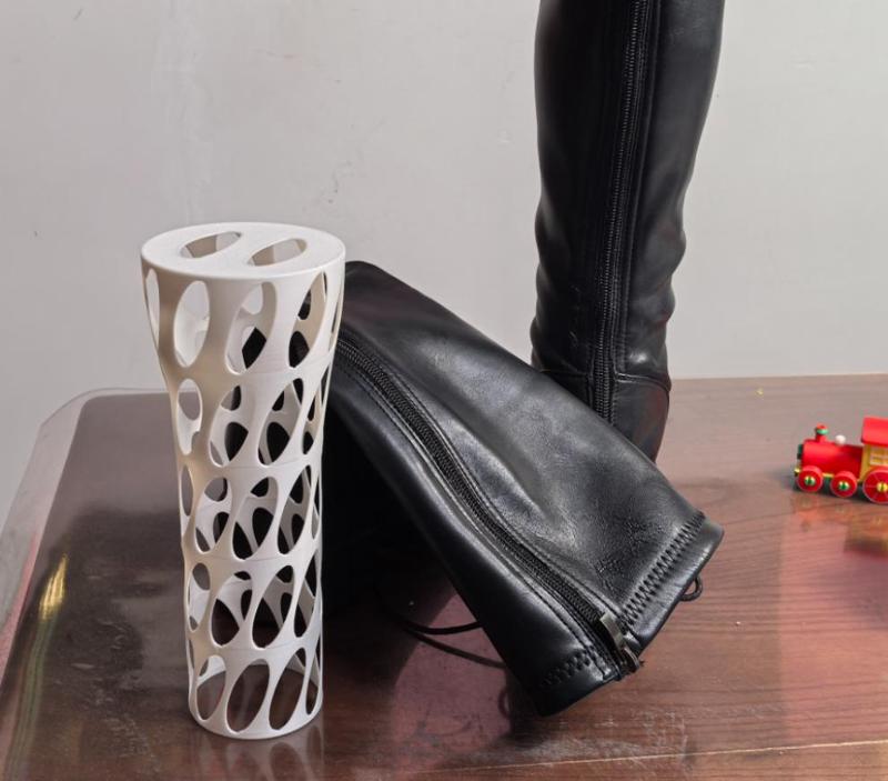 Boot shaper, ultra-economical material usage,