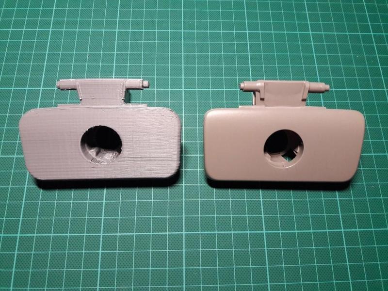 Peugeot 207 Glove box handle