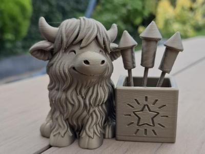 Highland Cow with Fireworks Box