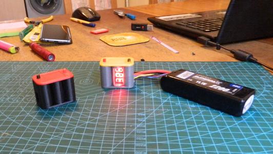 1:10 Scale Car Battery / LIPO Alarm Box ie Concepts