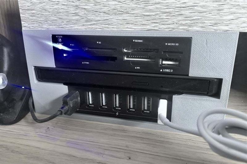 USB Media Hub Laptop