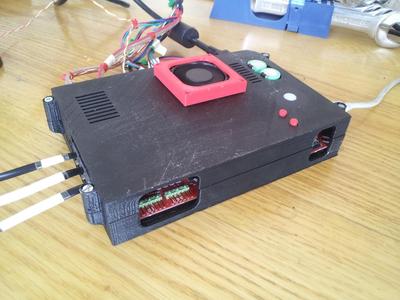 R2C2 Electronics box with fan