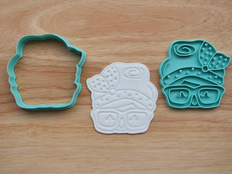 Mrs Claus Head Cookie Cutter