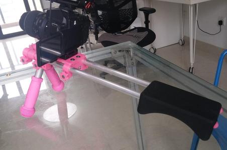 DSLR Shoulder Rig (15mm Rail) Remix 