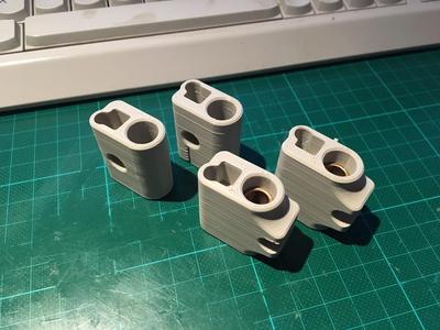 Ultimaker Bushing Block V2 - Slider Adapter with Belt Tensioner - 6mm & 8mm rods