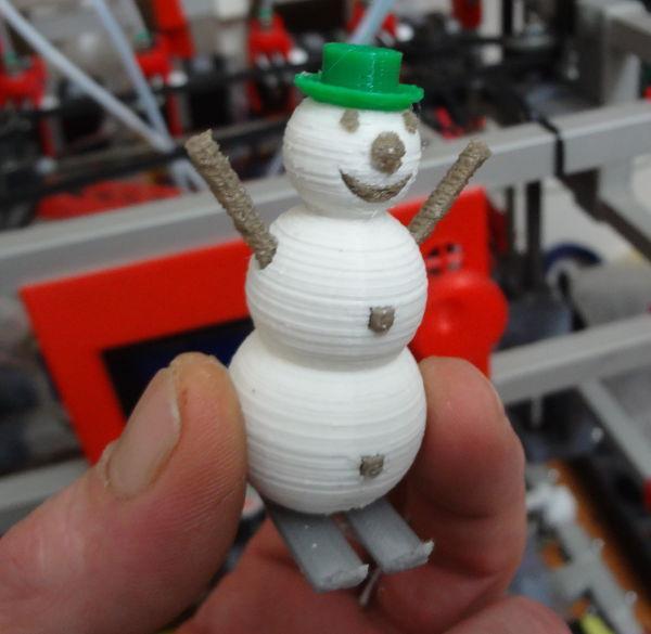 4 colors snowman