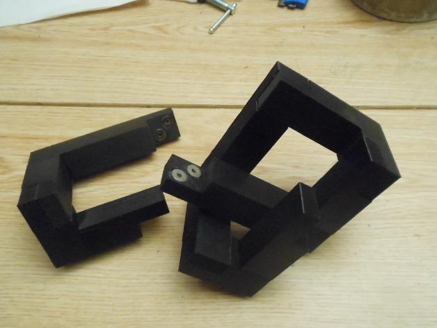 Magnetic Trefoil Knot