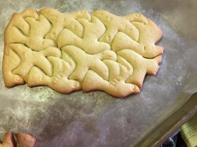 MCEscher cookie cutter round