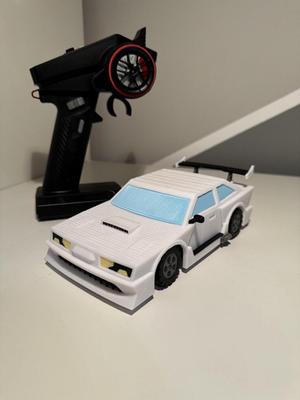 RC SPORTS CAR HOUSING