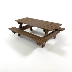 Picnic table 1:14 model making