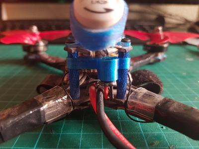 Avant Devel 5. Capacitor mount