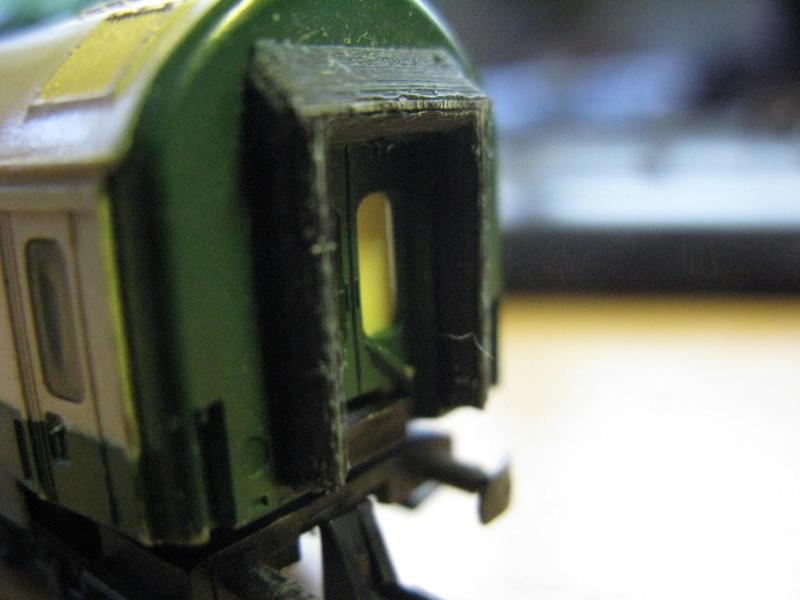 Gummiwulstübergang für UIC-Wagen der BTTB | rubber diaphragm connections for UIC carriages of BTTB