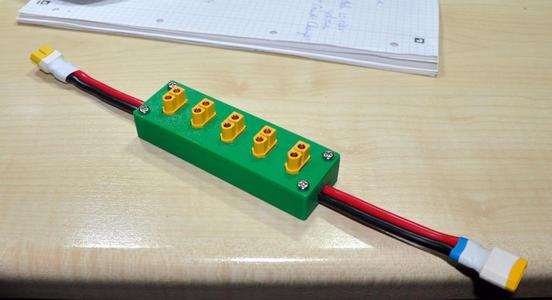 Banana and XT60 - Splitter box