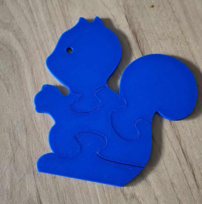 Squirrel puzzle