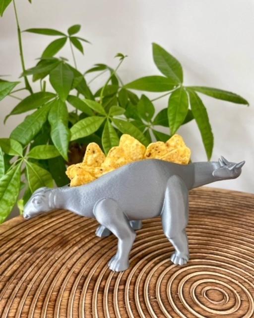 Nachosaurus Snack Dish - Stegosaurus Dinosaur
