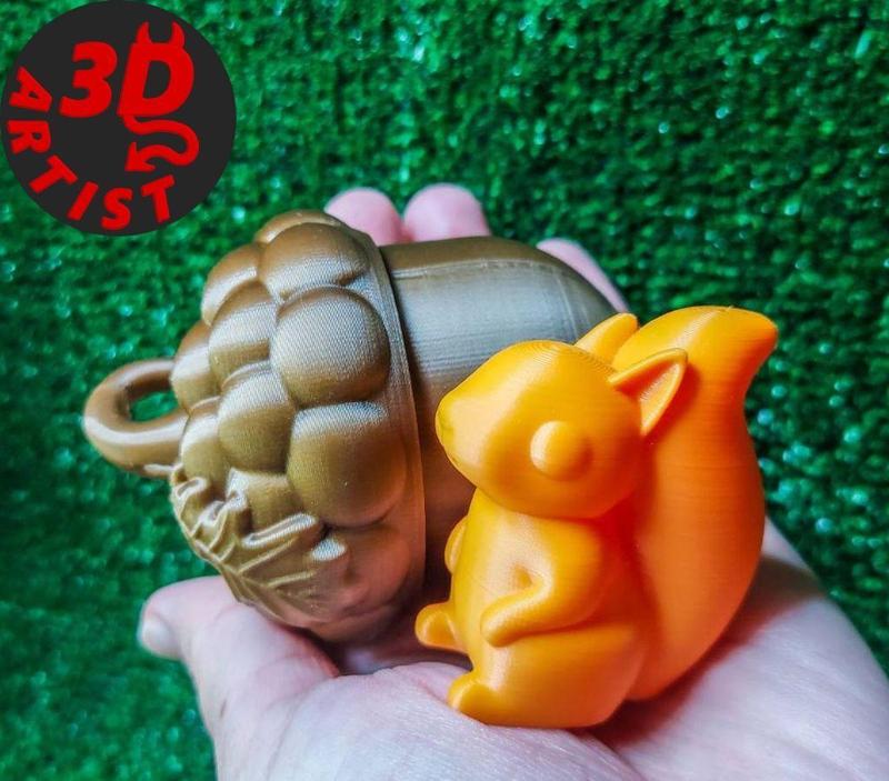 Pocket Squirrel Toy and Hanging Acorn Toy House