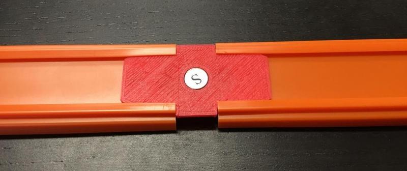 Hot Wheels Magnetic Track Connectors