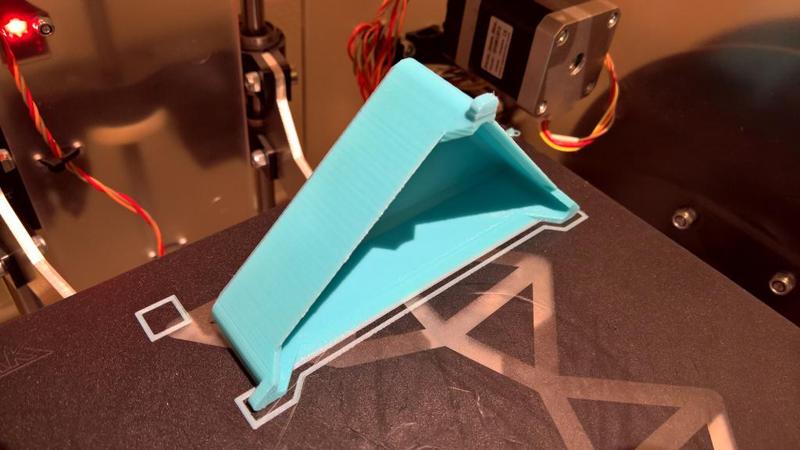 K8400 trash Can by Ekdahl, beveled edges - no support - mod