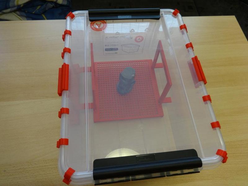 Acetone vapor chamber