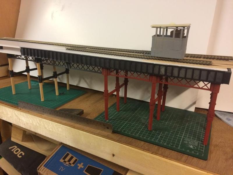 009 GN15 O-16.5 Model railway pier supports