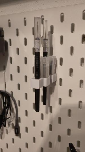 Scalpel holder IKEA Skadis