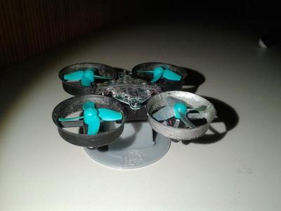 FuriBee F36 Stand