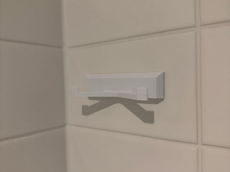 Minimalist Horizontal Wall Mount