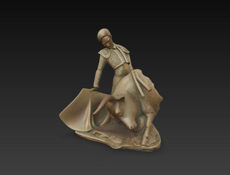 PASS TO THE BULL COLLECTION FIGURINES