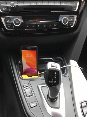 iPhone Stand Cupholder BMW F30 F31