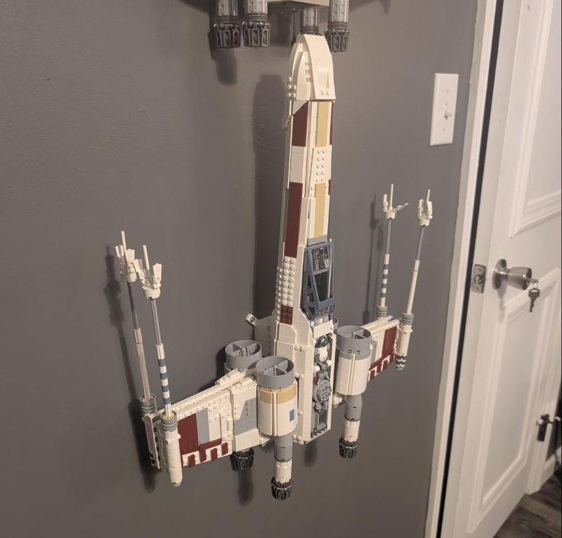Star Wars UCS X Wing mount 75355