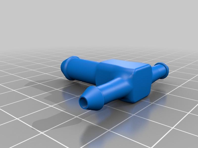 late 80s Evinrude 40hp 2stroke outboard T fuel line cuppling thing