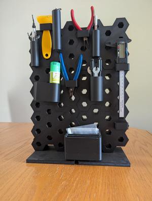 Standing Modular Multiboard w/ Attachments