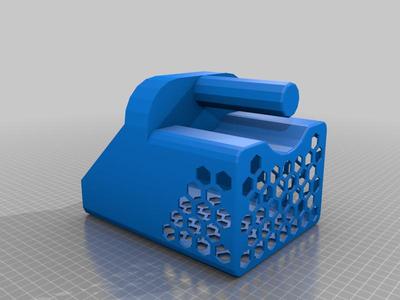 Sand scoop