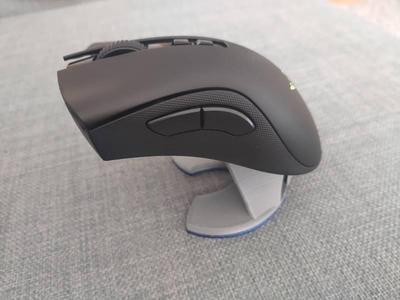 Razer DeathAdder v2 pro charging dock