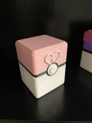 Deck Box Pokeball Love Ball