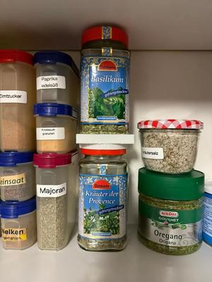 Stapelhilfe für Ostmann Gewürzgläser   
