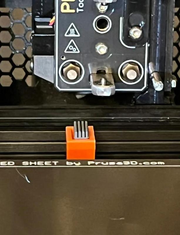 Prusa XL nozzle brush silicone scrubber with twist lock   