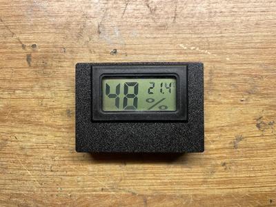 Hygrometer Thermometer AA Battery   