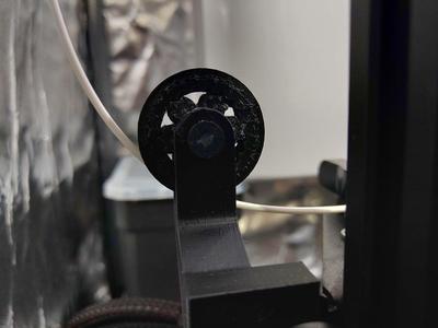 Ender 3 Filament Roller Guide remix with print in place bearing