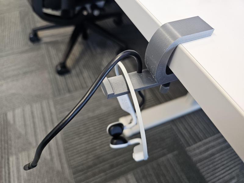 Customizable Headset Hanger