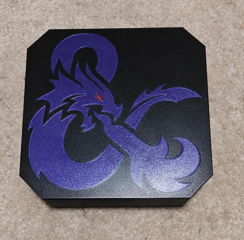 D&D dice box with lid