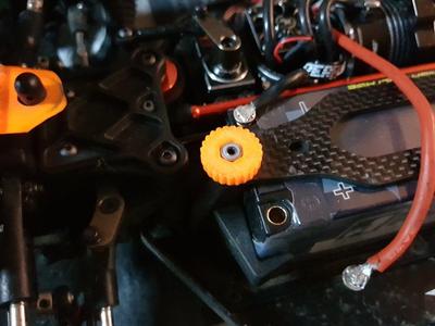 M4 Thumbscrew 