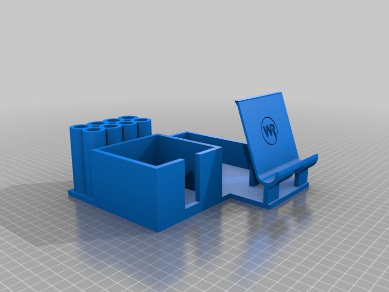 Desk organizer for lefties